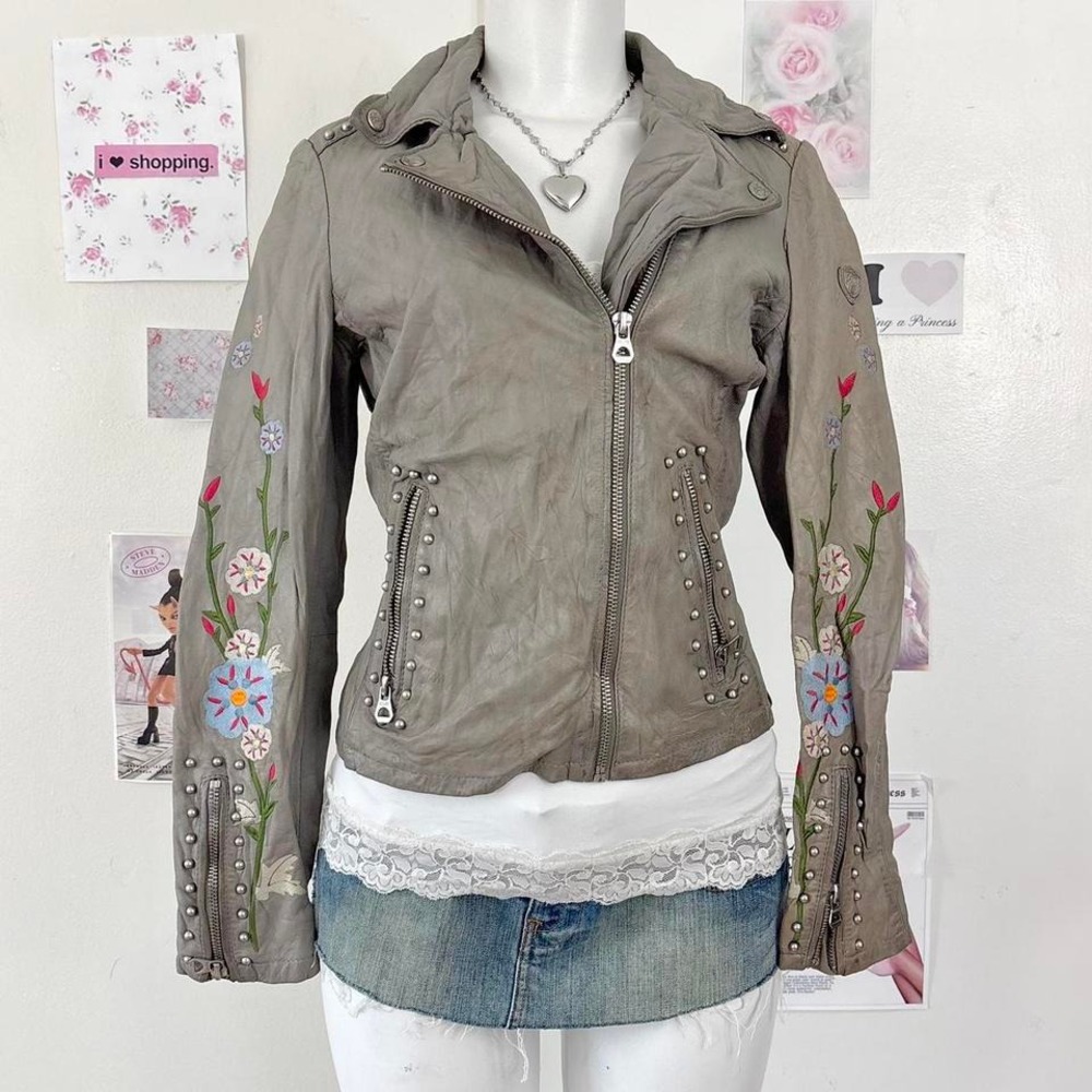 Rare Gipsy Y2K Grey Faux Leather Moto Jacket Floral Embroidery —‎ Indie Sleaze